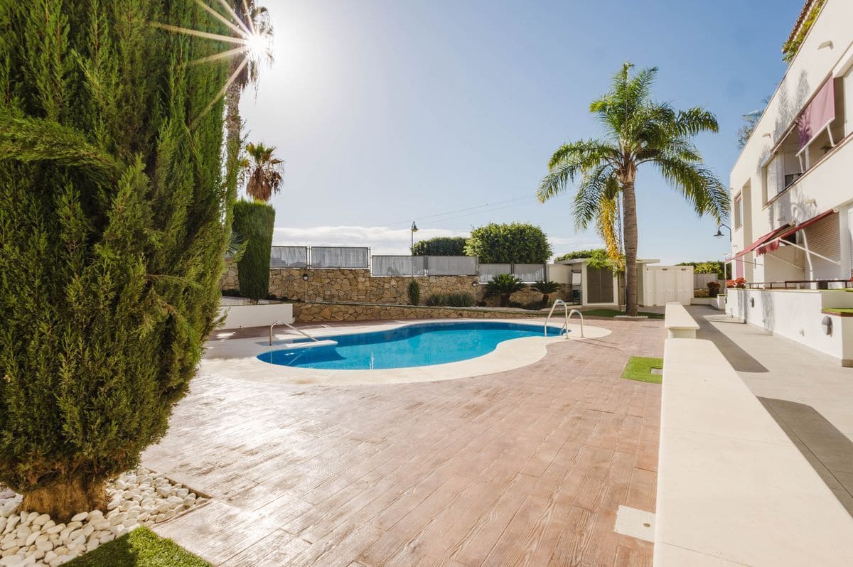 3 chambre Appartement à vendre à Velez-Malaga avec piscine garage - 375 000 € (Ref: 10139102)