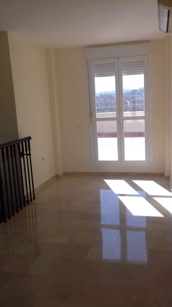 3 soverom Leilighet til salgs i Manilva med svømmebasseng garasje - € 298 500 (Ref: 10139105)