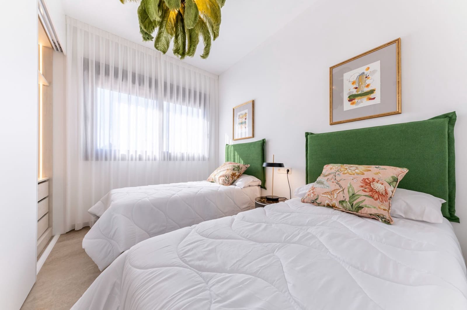 2 chambre Appartement à vendre à Torrevieja avec piscine garage - 300 000 € (Ref: 10141656)