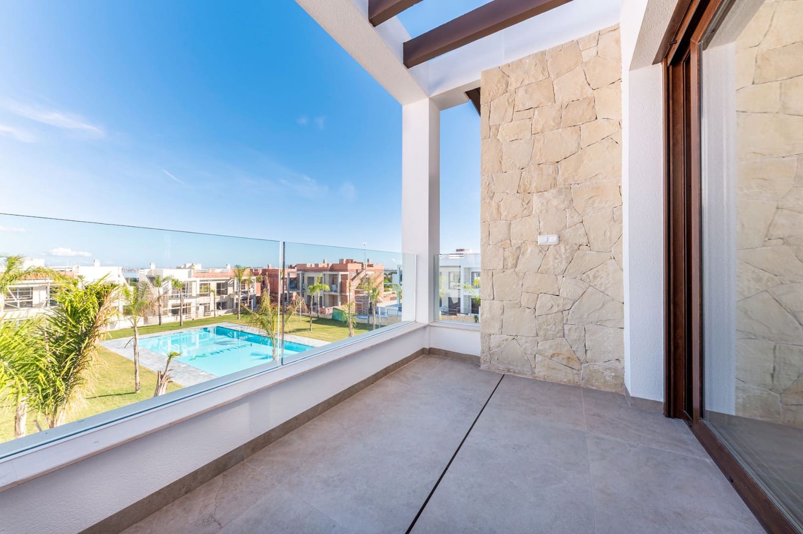 2 chambre Appartement à vendre à Torrevieja avec piscine garage - 300 000 € (Ref: 10141656)