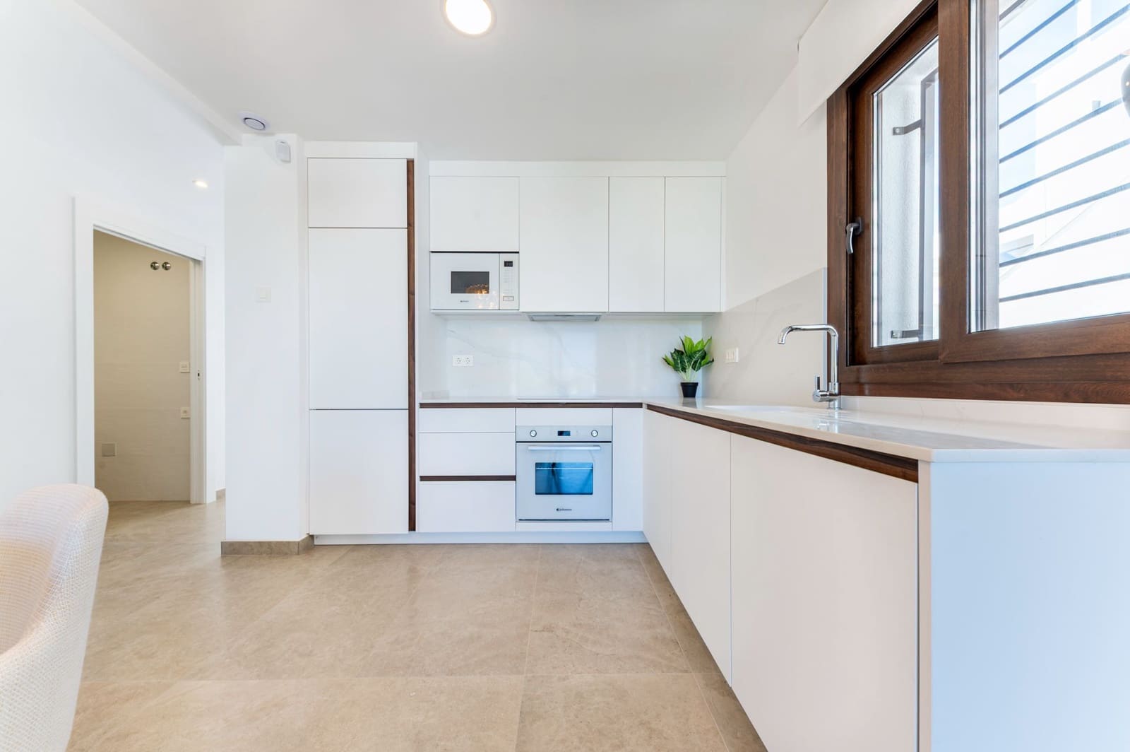 2 chambre Appartement à vendre à Torrevieja avec piscine garage - 300 000 € (Ref: 10141656)