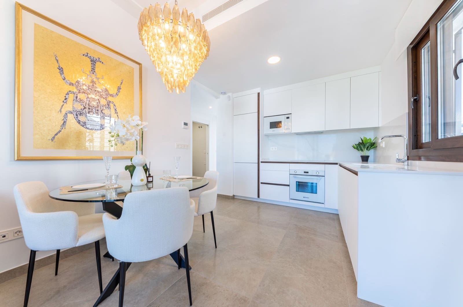 2 chambre Appartement à vendre à Torrevieja avec piscine garage - 300 000 € (Ref: 10141656)