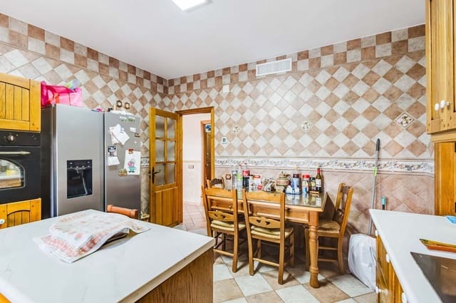 4 sovrum Finca/Hus på landet till salu i Casabermeja med pool garage - 639 000 € (Ref: 10145742)