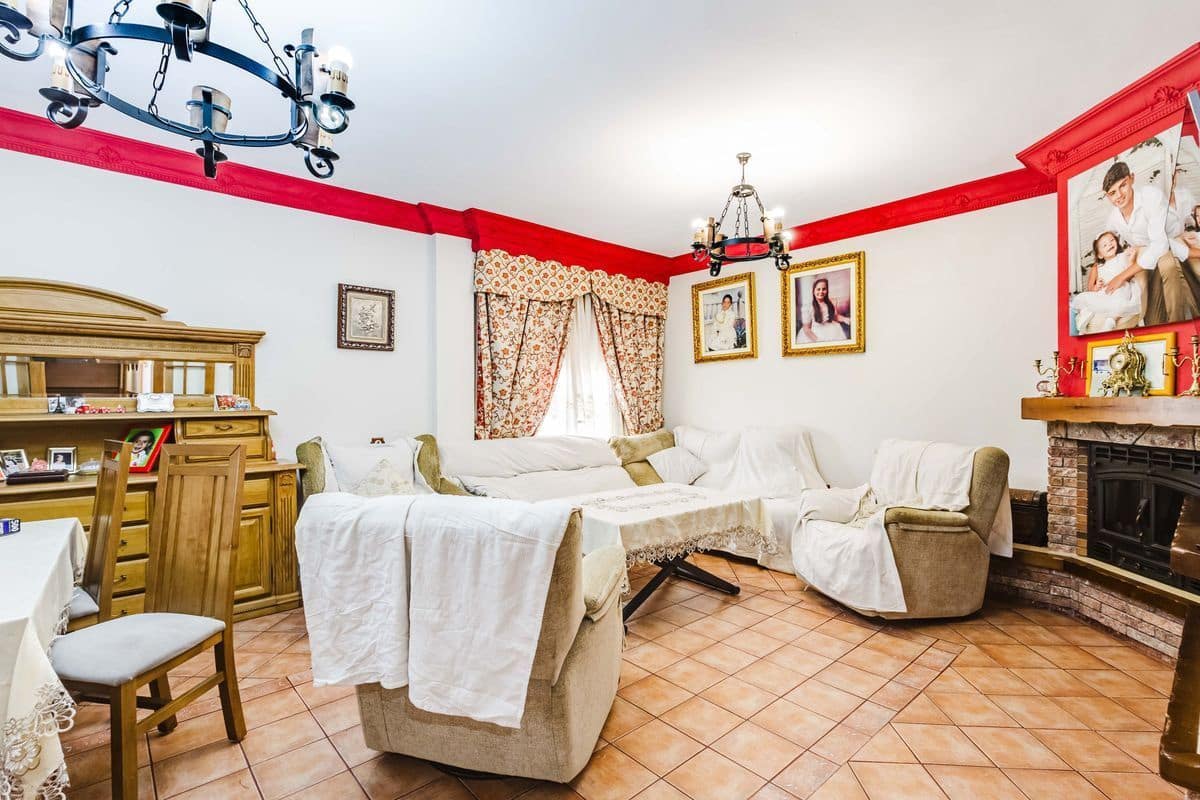 4 sovrum Finca/Hus på landet till salu i Casabermeja med pool garage - 639 000 € (Ref: 10145742)
