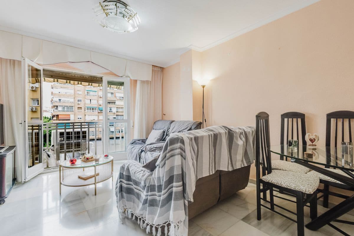4 soverom Leilighet til salgs i Malaga by - € 350 000 (Ref: 10145743)