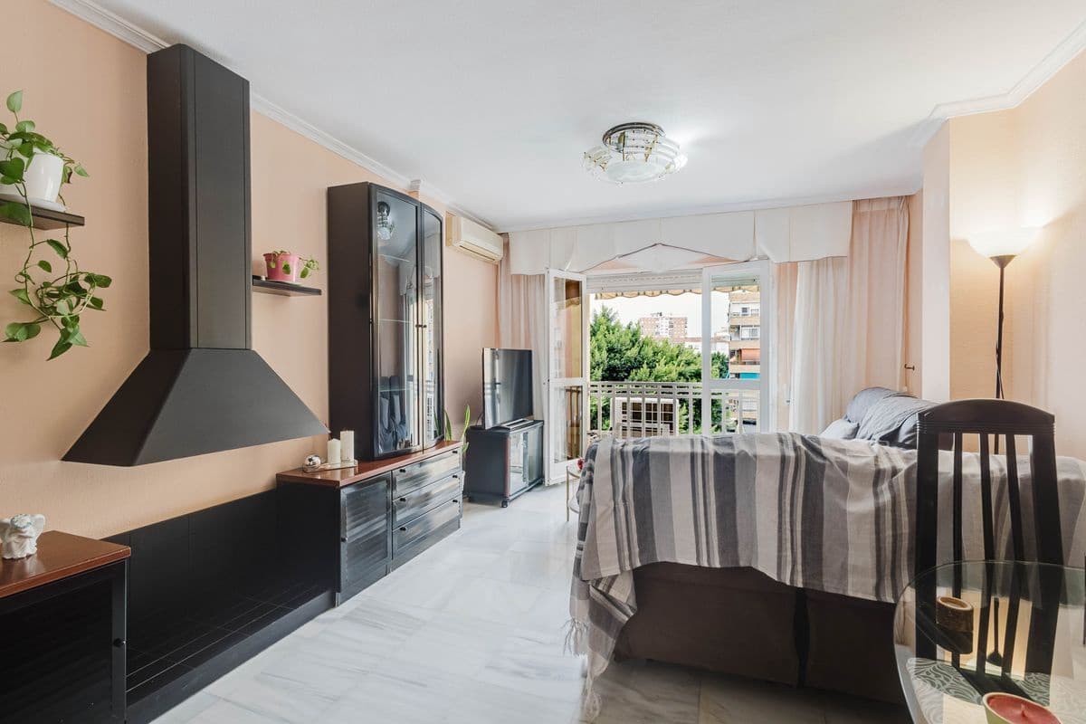 4 soverom Leilighet til salgs i Malaga by - € 350 000 (Ref: 10145743)