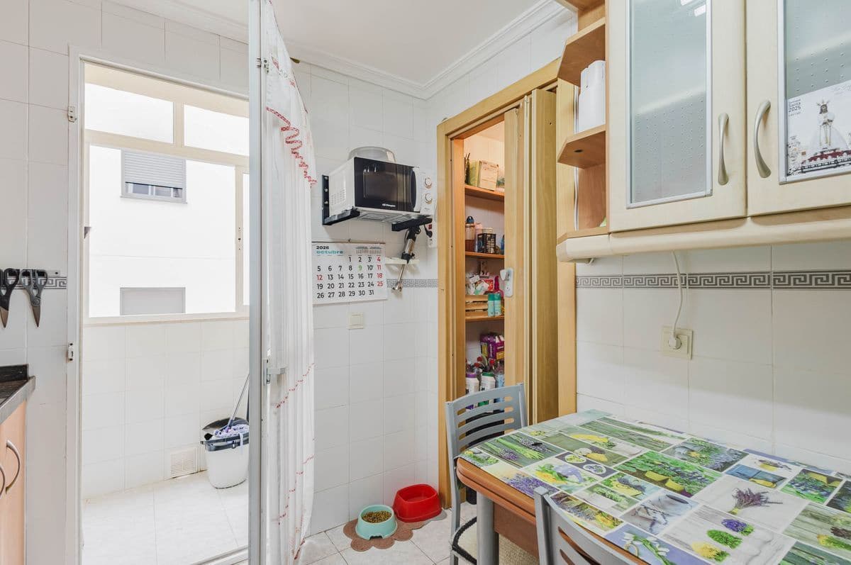 4 soverom Leilighet til salgs i Malaga by - € 350 000 (Ref: 10145743)