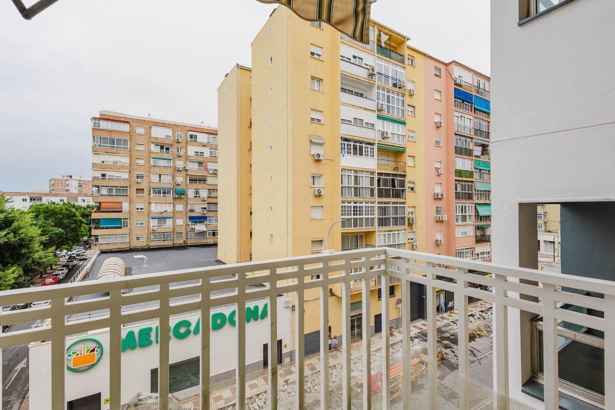 4 soverom Leilighet til salgs i Malaga by - € 350 000 (Ref: 10145743)