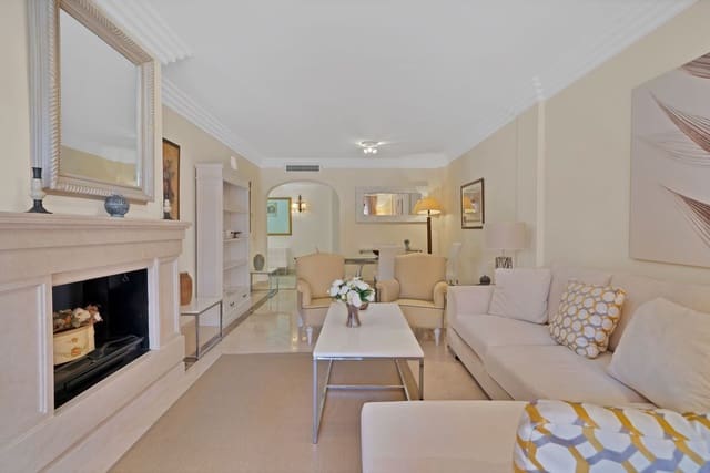 2 quarto Apartamento para venda em Marbella com piscina garagem - 825 000 € (Ref: 10145744)