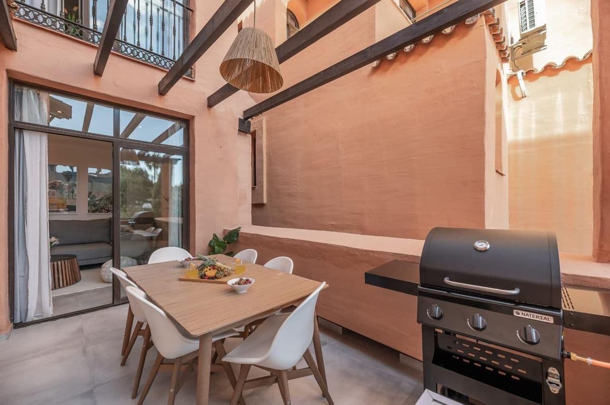 5 camera da letto Appartamento in vendita in New Golden Mile con piscina garage - 590.000 € (Rif: 10145745)