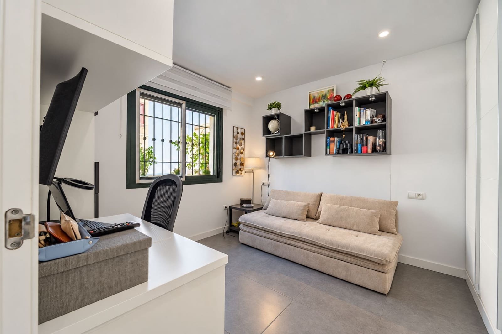 2 soveværelse Lejlighed til salg i Torremolinos - € 425.000 (Ref: 10148290)