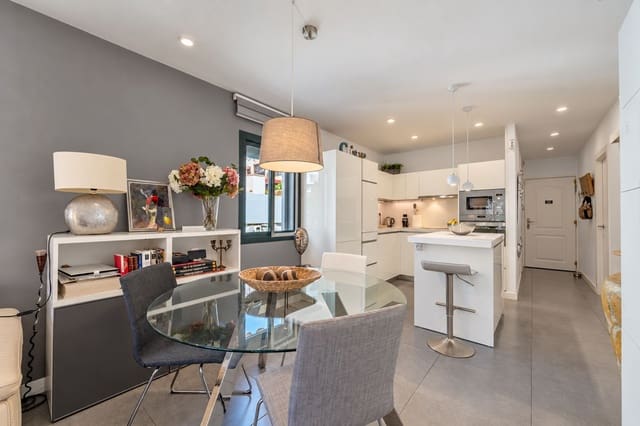 2 soveværelse Lejlighed til salg i Torremolinos - € 425.000 (Ref: 10148290)