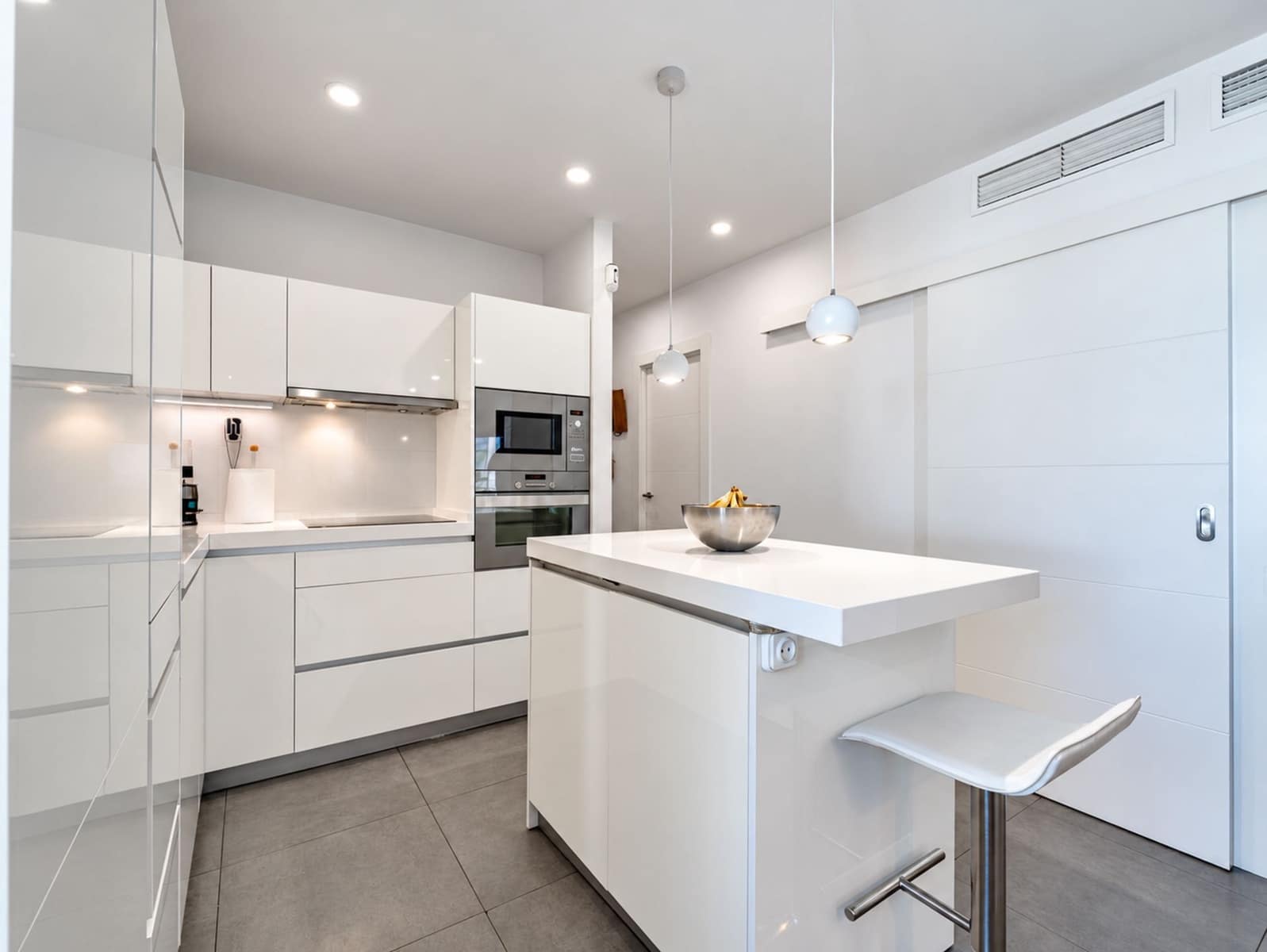 2 soveværelse Lejlighed til salg i Torremolinos - € 425.000 (Ref: 10148290)
