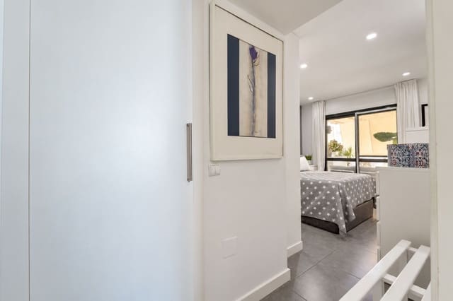 2 soveværelse Lejlighed til salg i Torremolinos - € 425.000 (Ref: 10148290)