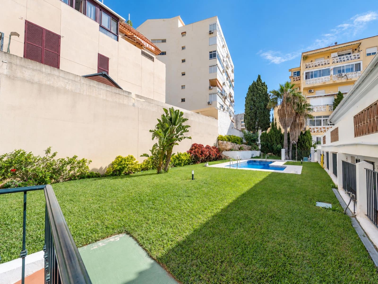 2 soveværelse Lejlighed til salg i Torremolinos - € 425.000 (Ref: 10148290)