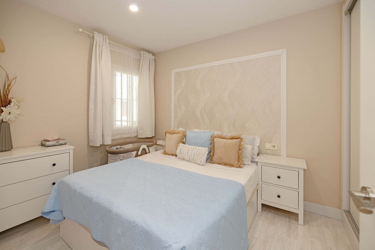 2 sovrum Lägenhet till salu i Benalmadena med garage - 269 900 € (Ref: 10154579)