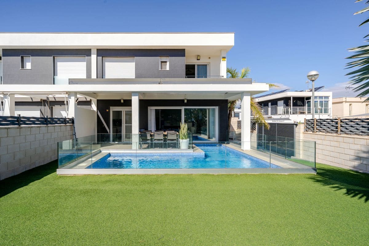 3 soverom Villa til salgs i Gran Alacant med svømmebasseng garasje - € 495 000 (Ref: 10154580)