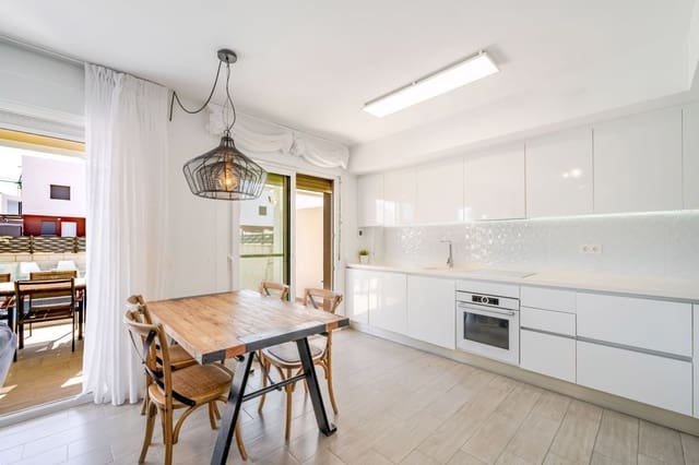 3 soverom Villa til salgs i Gran Alacant, Santa Pola med svømmebasseng garasje - € 495 000 (Ref: 10154580)