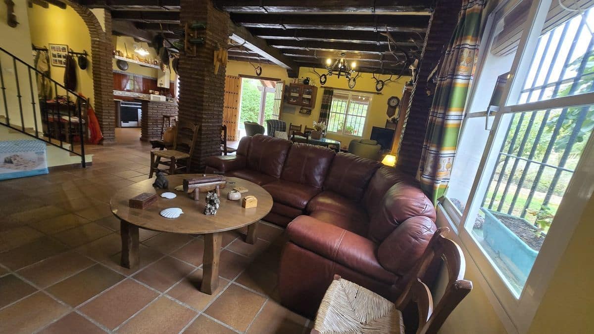 3 chambre Finca/Maison de Campagne à vendre à Antequera avec piscine garage - 590 000 € (Ref: 10154581)