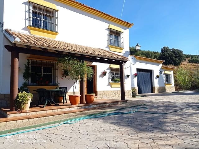 3 slaapkamer Finca/Landhuis te koop in Antequera met zwembad garage - € 590.000 (Ref: 10154581)