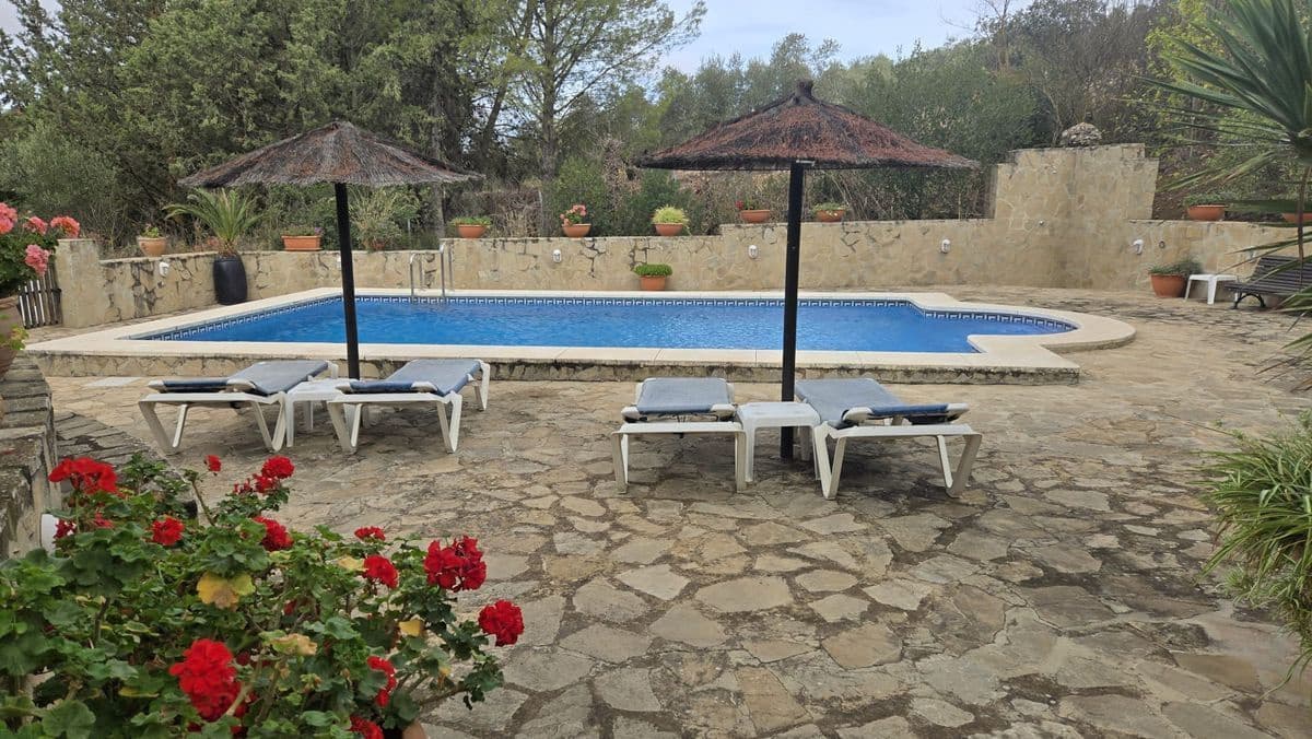 3 chambre Finca/Maison de Campagne à vendre à Antequera avec piscine garage - 590 000 € (Ref: 10154581)