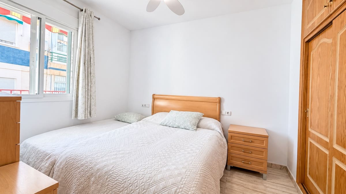2 bedroom Flat for sale in Velez-Malaga - € 298,000 (Ref: 10160918)