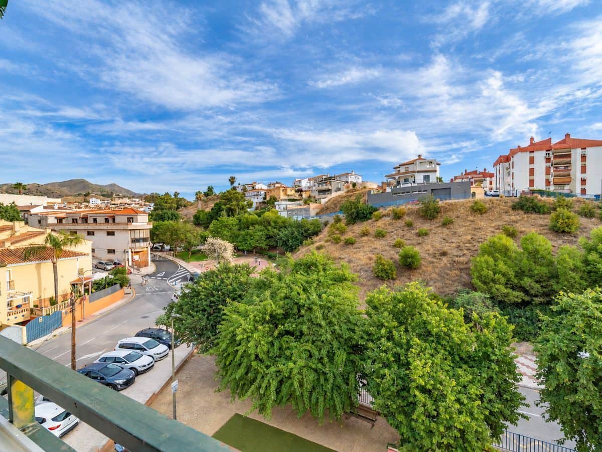 Piso de 3 habitaciones en Málaga ciudad en venta - 220.000 € (Ref: 10168148)
