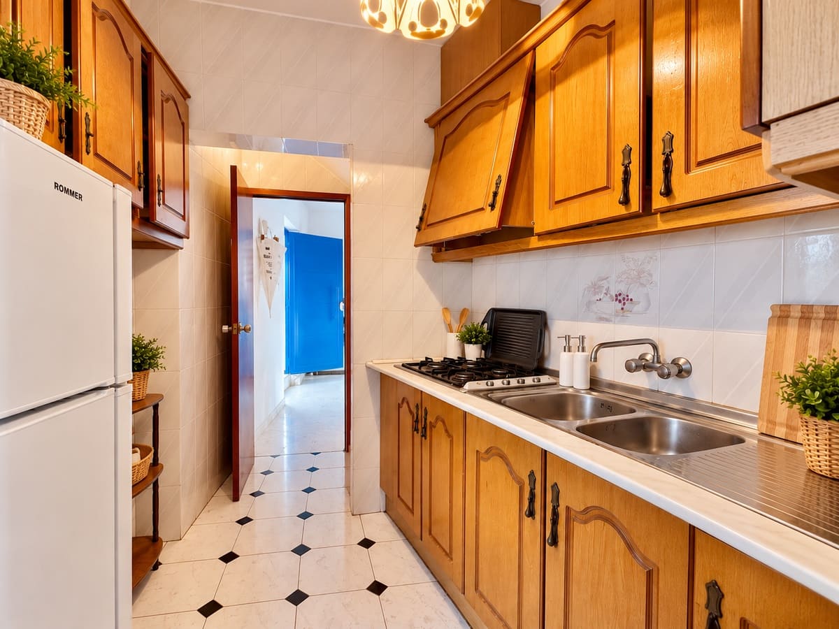 4 slaapkamer Flat te koop in Almachar - € 98.000 (Ref: 10173160)