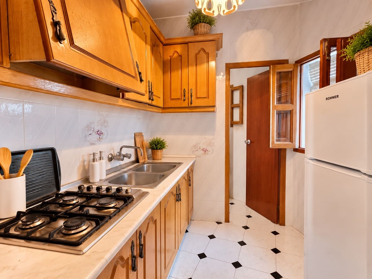 4 slaapkamer Flat te koop in Almachar - € 98.000 (Ref: 10173160)