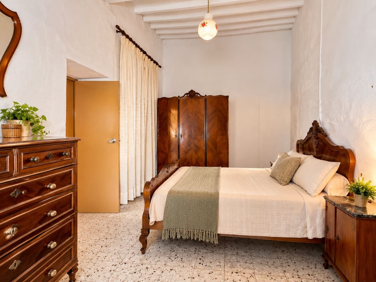 4 slaapkamer Flat te koop in Almachar - € 98.000 (Ref: 10173160)
