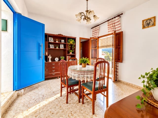 4 slaapkamer Flat te koop in Almáchar - € 98.000 (Ref: 10173160)