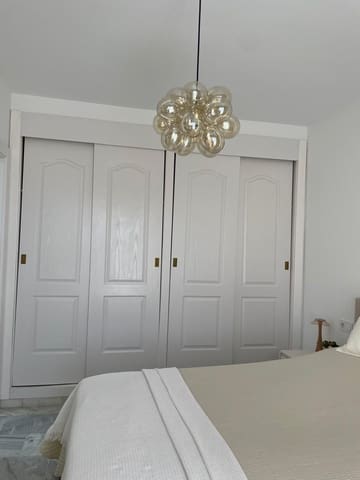 Piso de 2 habitaciones en Manilva en venta con piscina garaje - 370.000 € (Ref: 10173171)