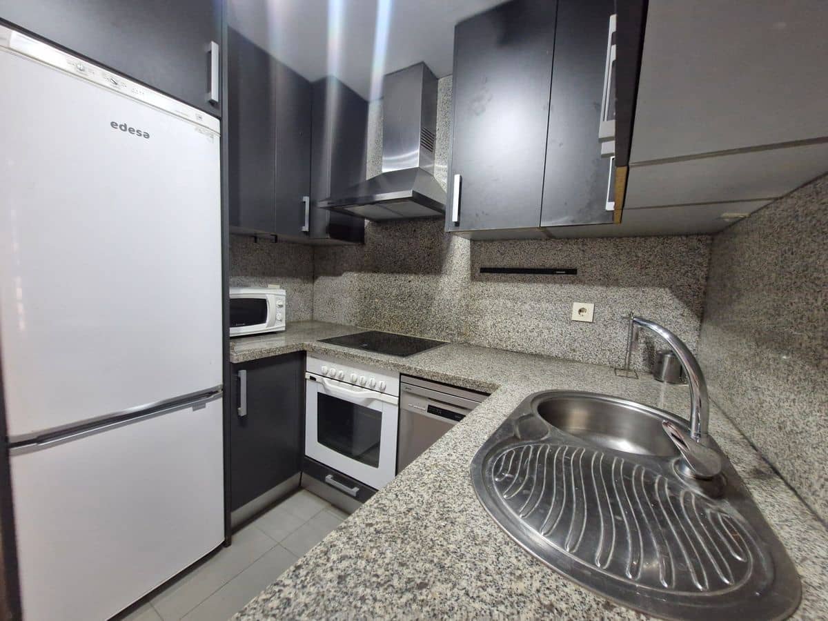 3 soveværelse Lejlighed til salg i Estepona med swimmingpool garage - € 320.000 (Ref: 10176342)