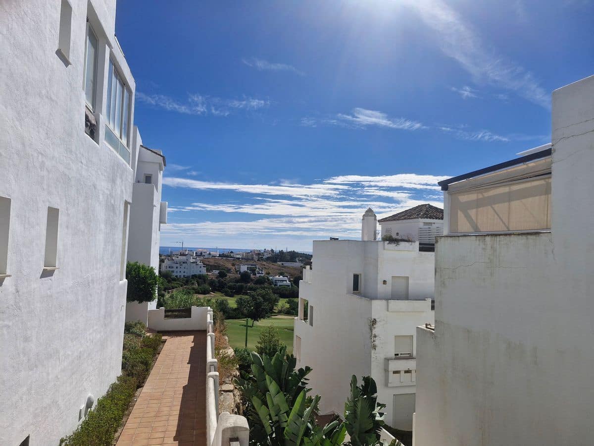 3 soveværelse Lejlighed til salg i Estepona med swimmingpool garage - € 320.000 (Ref: 10176342)