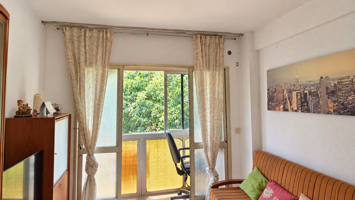 3 sypialnia Mieszkanie na sprzedaż w Miasto Malaga - 269 000 € (Ref: 10176345)