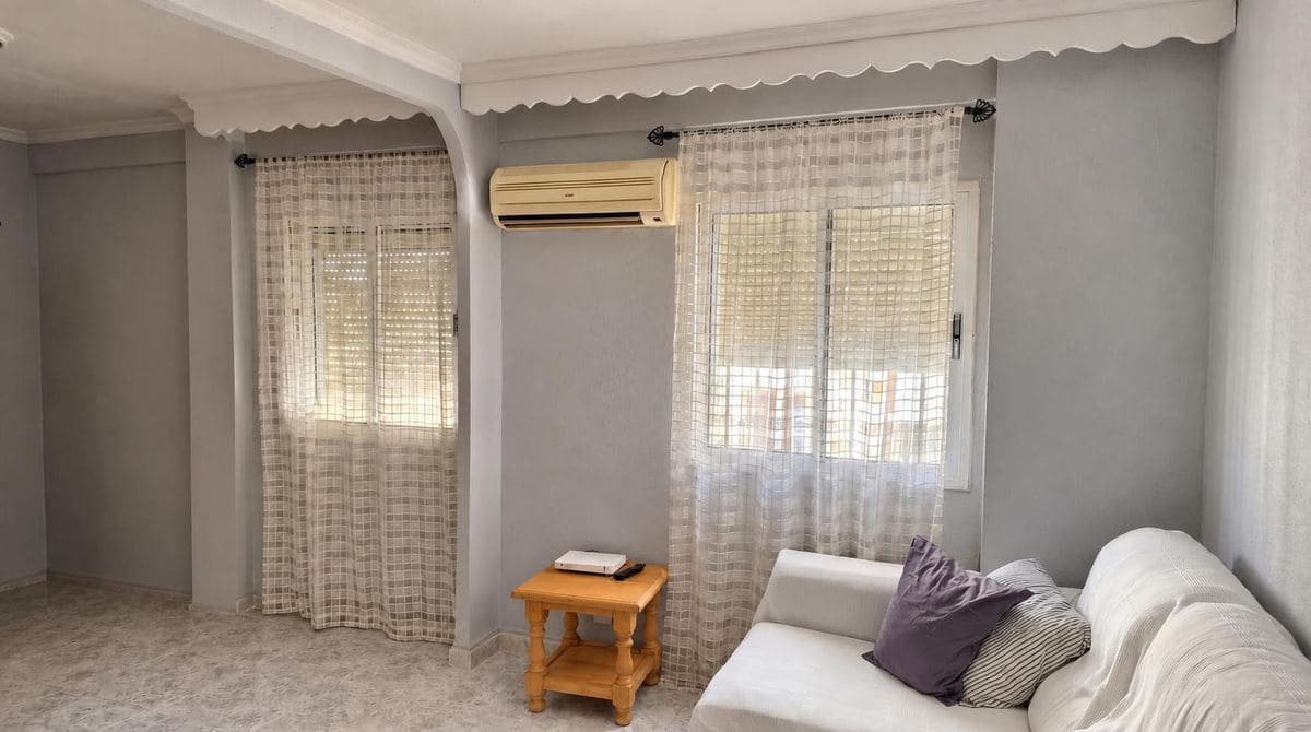 2 quarto Apartamento para venda em Madrid cidade - 99 990 € (Ref: 10186400)