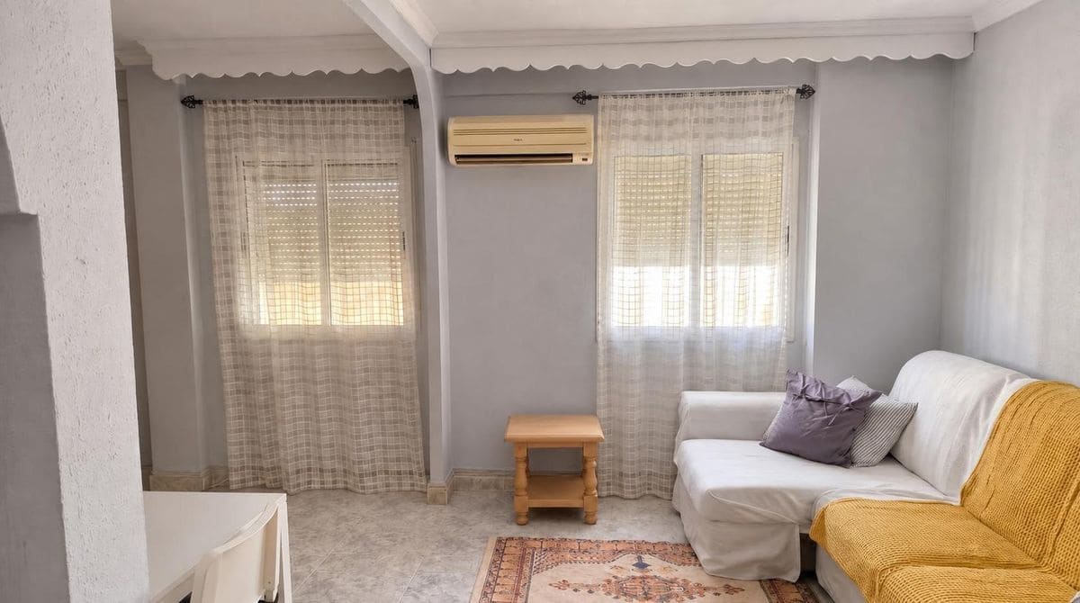 2 quarto Apartamento para venda em Madrid cidade - 99 990 € (Ref: 10186400)