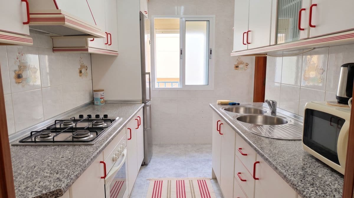 2 quarto Apartamento para venda em Madrid cidade - 99 990 € (Ref: 10186400)