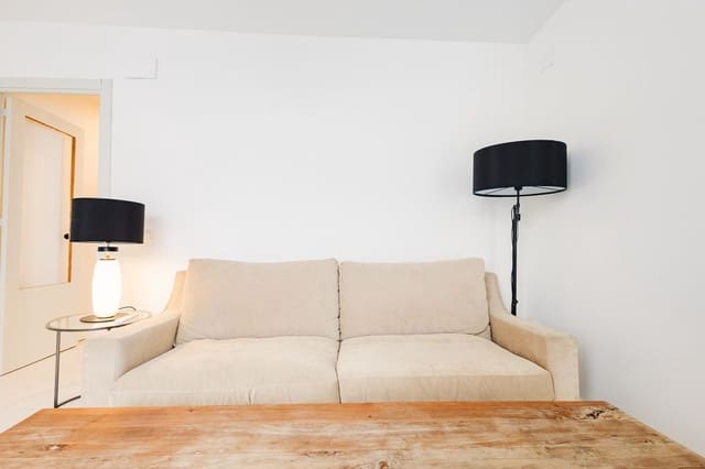 3 soverom Penthouse til salgs i La Trinidad, Málaga by - € 320 000 (Ref: 10186401)
