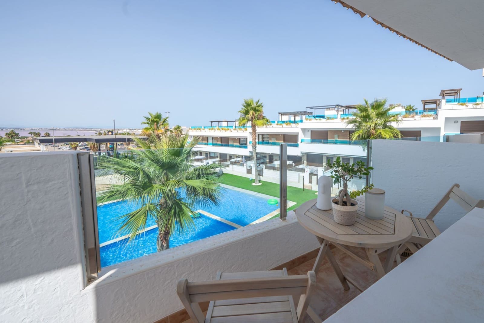 3 soveværelse Semi-Rækkehus til salg i Torrevieja med swimmingpool garage - € 315.000 (Ref: 9175358)