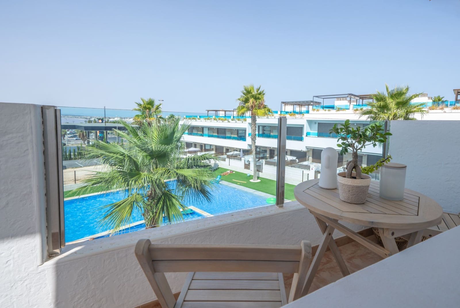 3 soveværelse Semi-Rækkehus til salg i Torrevieja med swimmingpool garage - € 315.000 (Ref: 9175358)