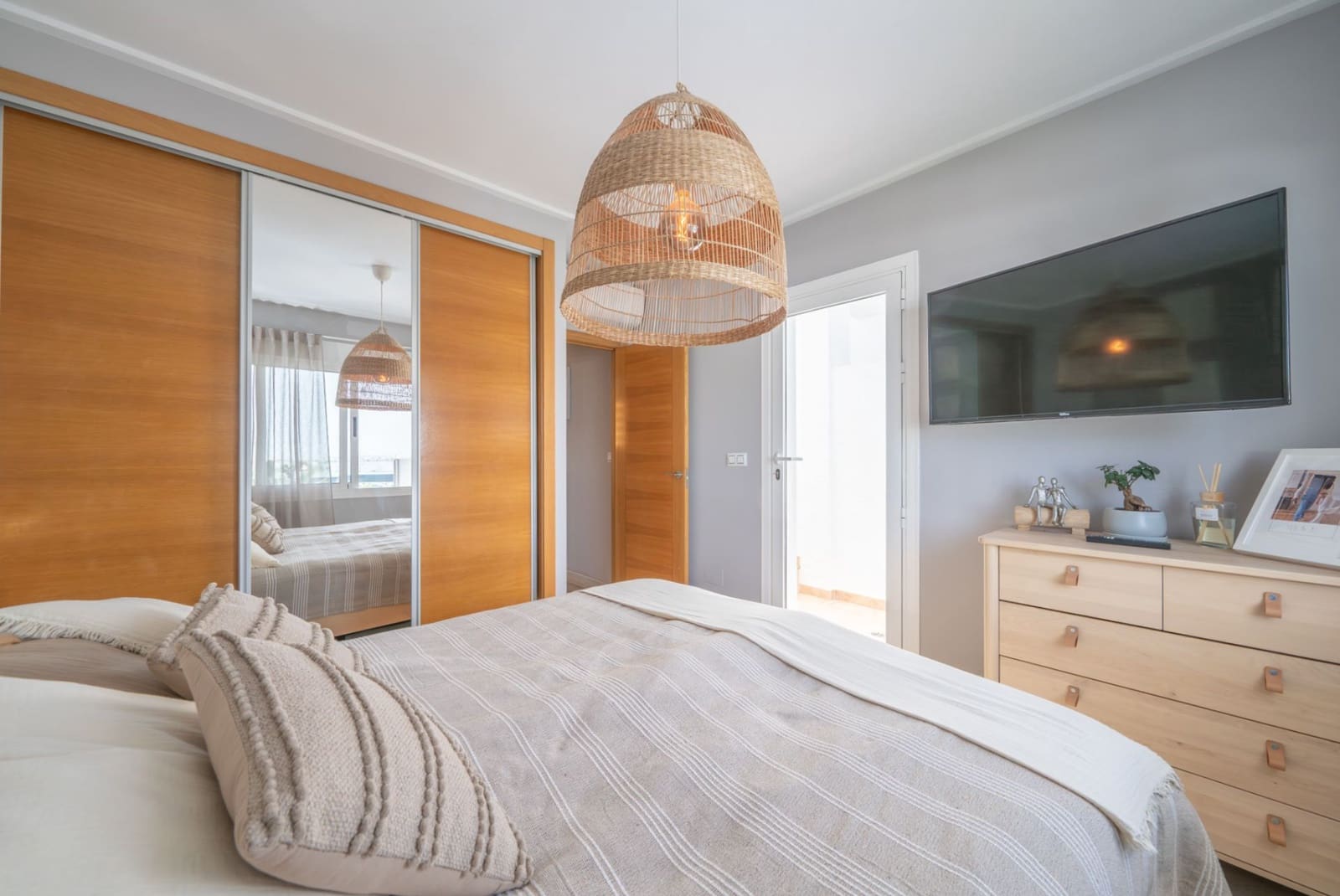 3 soveværelse Semi-Rækkehus til salg i Torrevieja med swimmingpool garage - € 315.000 (Ref: 9175358)