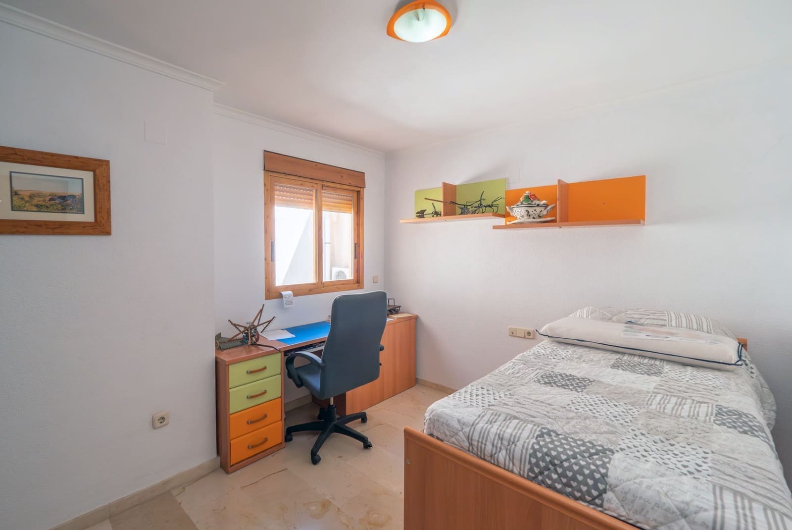 4 bedroom Villa for sale in La Nucia with garage - € 307,000 (Ref: 9175363)