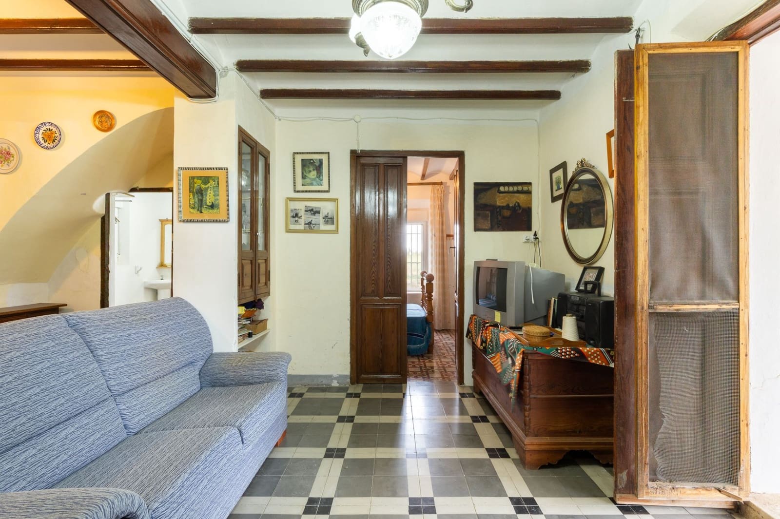 8 bedroom Villa for sale in Pego with garage - € 435,000 (Ref: 9175364)