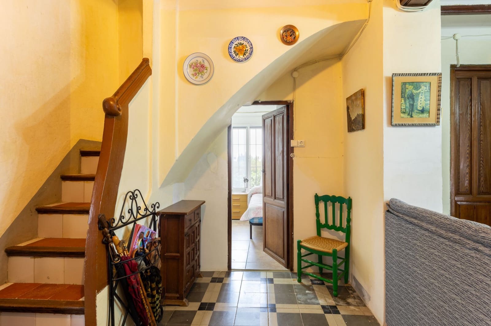 8 bedroom Villa for sale in Pego with garage - € 435,000 (Ref: 9175364)