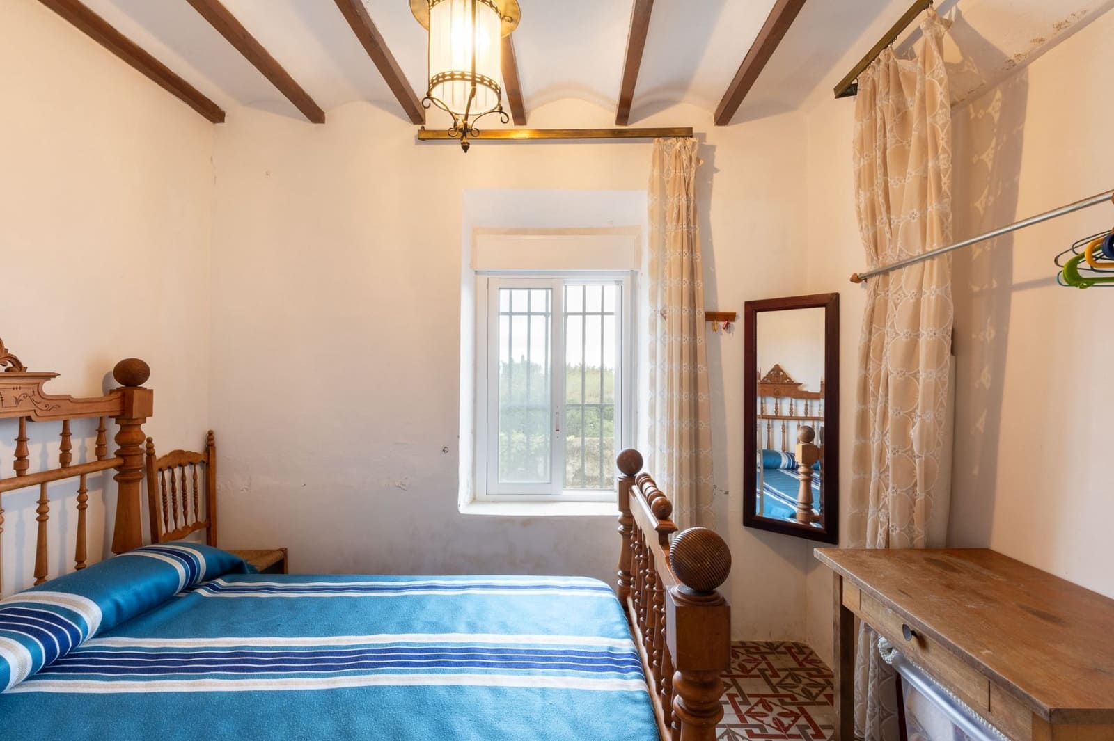 8 bedroom Villa for sale in Pego with garage - € 435,000 (Ref: 9175364)