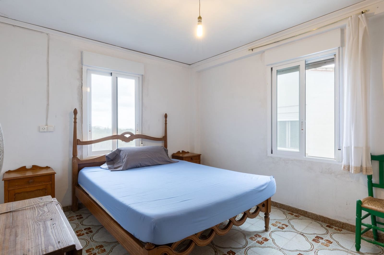 8 bedroom Villa for sale in Pego with garage - € 435,000 (Ref: 9175364)