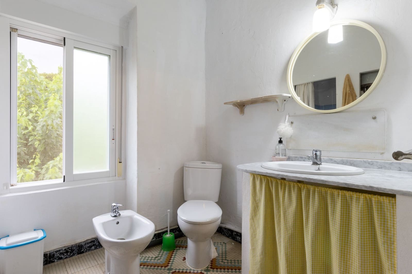 8 bedroom Villa for sale in Pego with garage - € 435,000 (Ref: 9175364)