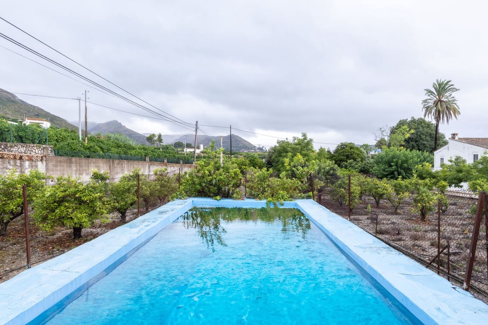 8 bedroom Villa for sale in Pego with garage - € 435,000 (Ref: 9175364)