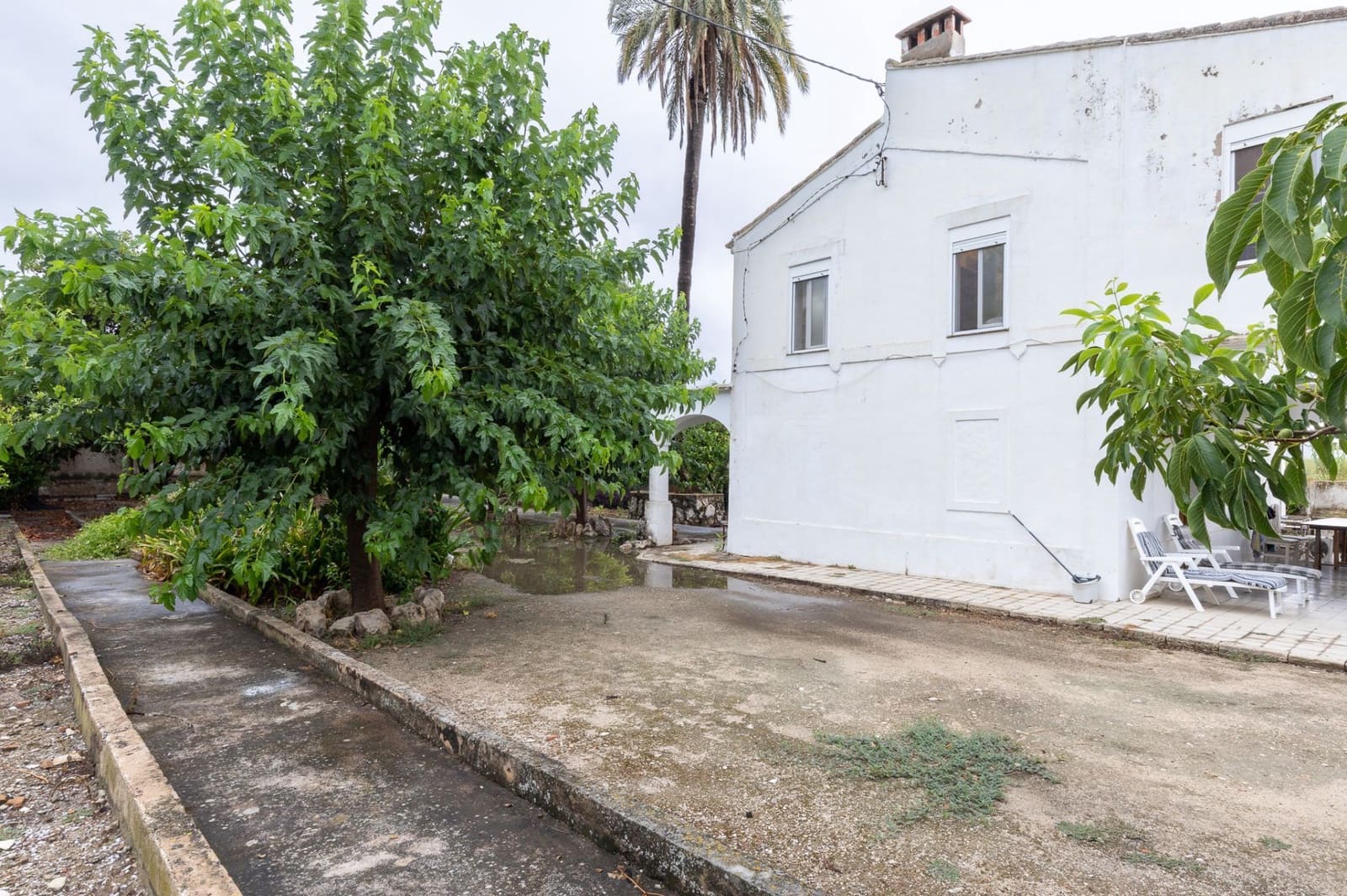 8 bedroom Villa for sale in Pego with garage - € 435,000 (Ref: 9175364)